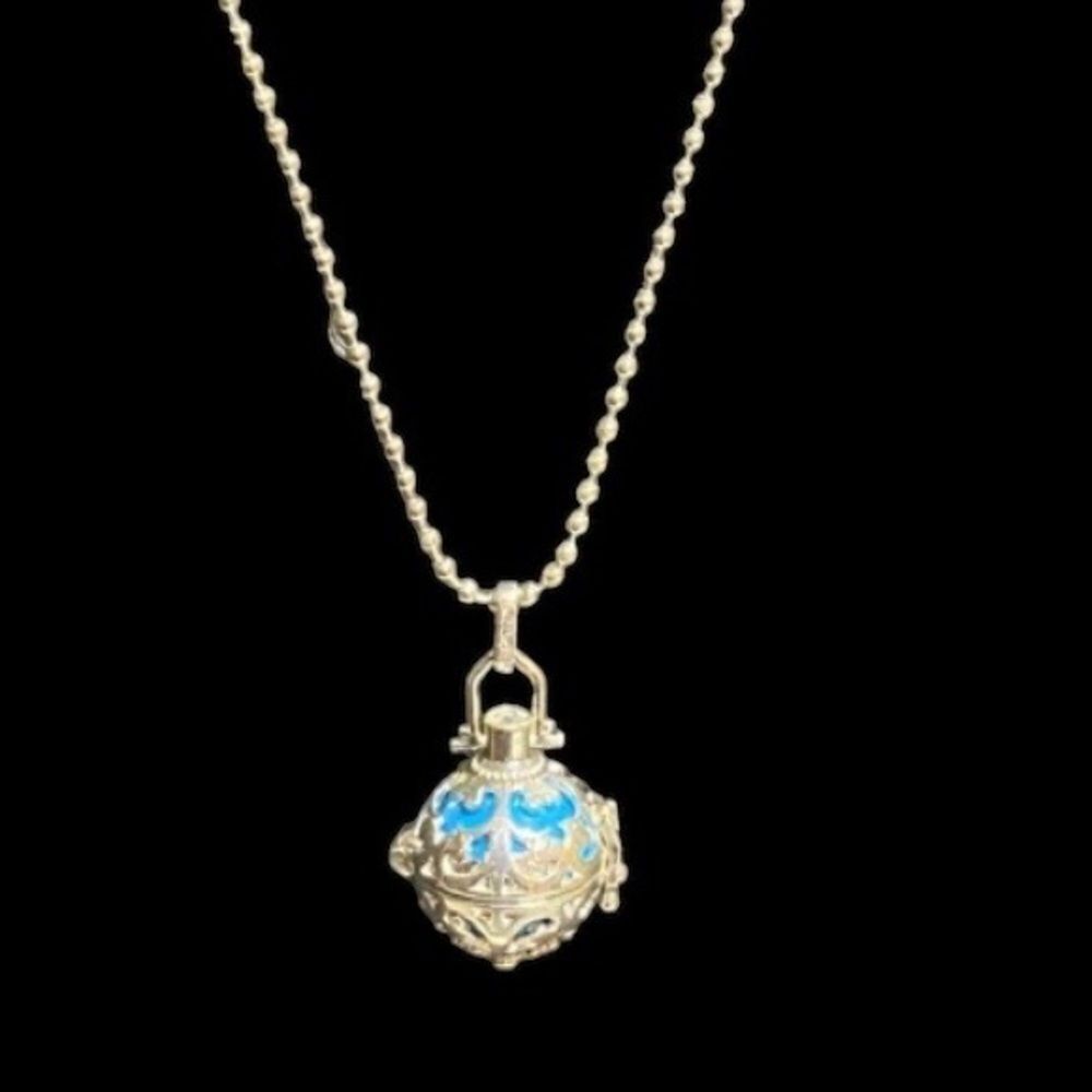 Blue Chime Necklace Harmony Captive Bead New